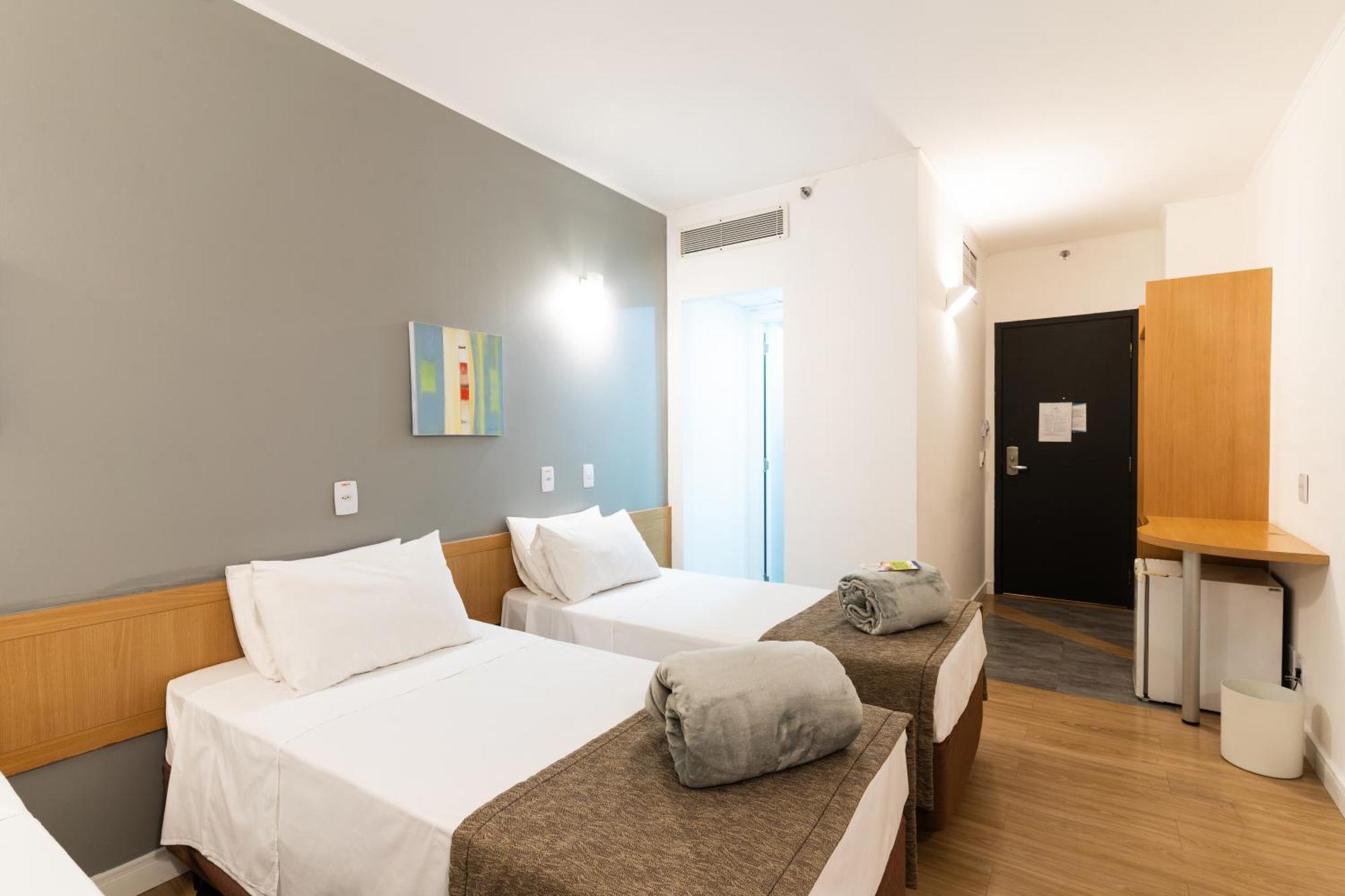 Hotel Mega Polo São Paulo Zimmer foto
